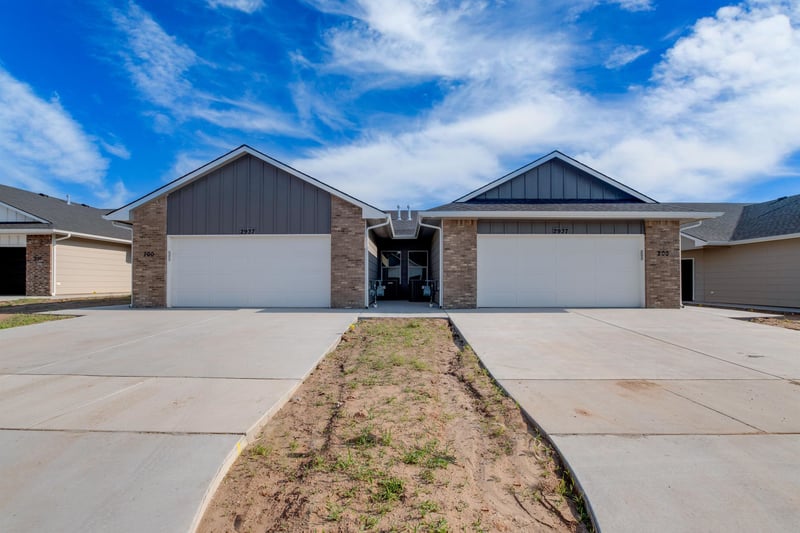 2937 Maize Ct, Wichita, KS 67215