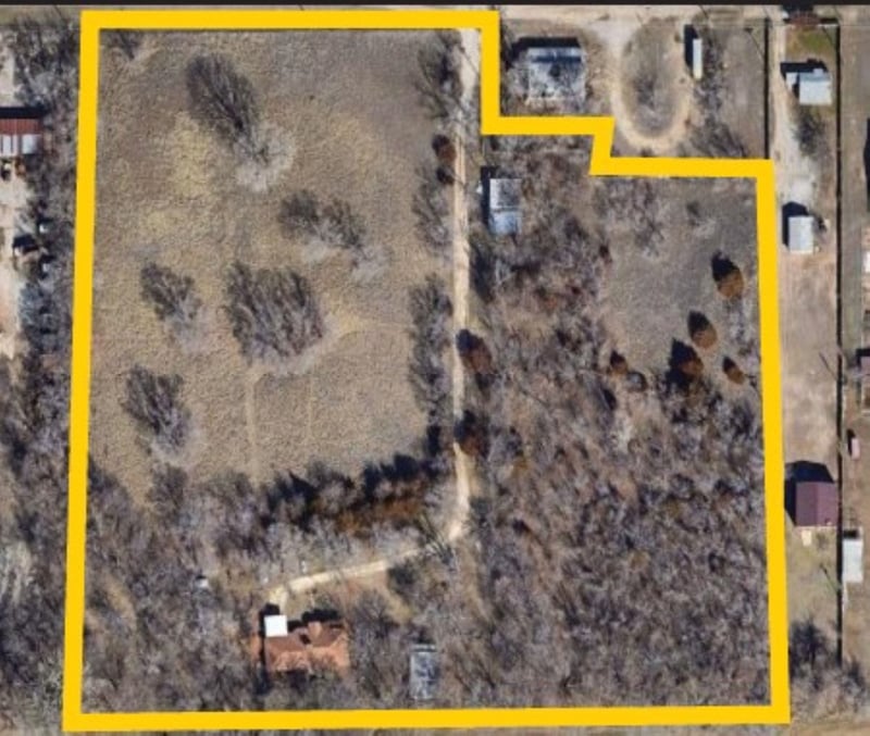 1321 W 55th St South, Wichita, KS 67217