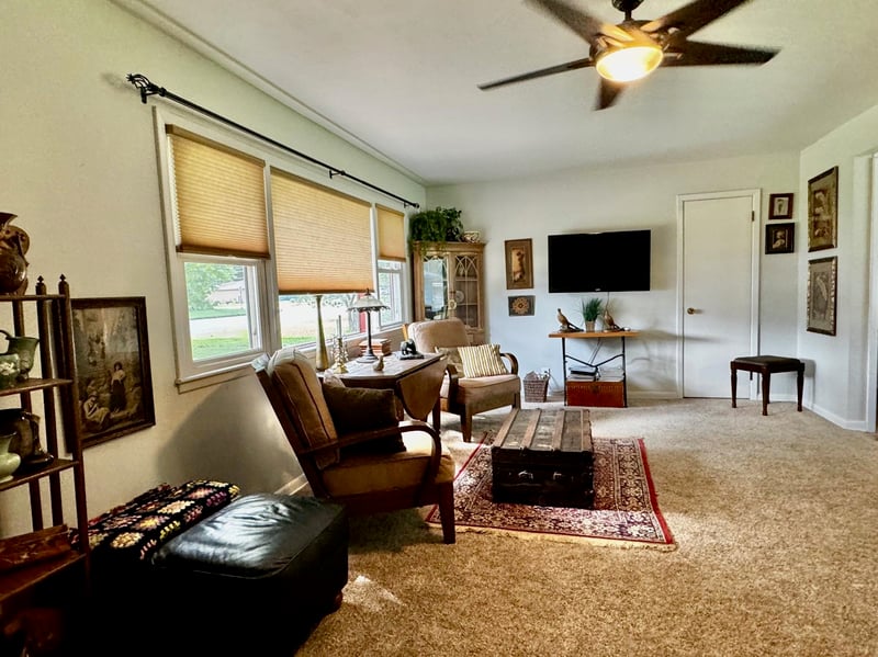 603 N Sumner St, Oxford, KS 67119