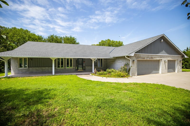 12919 W Macarthur Rd, Wichita, KS 67227