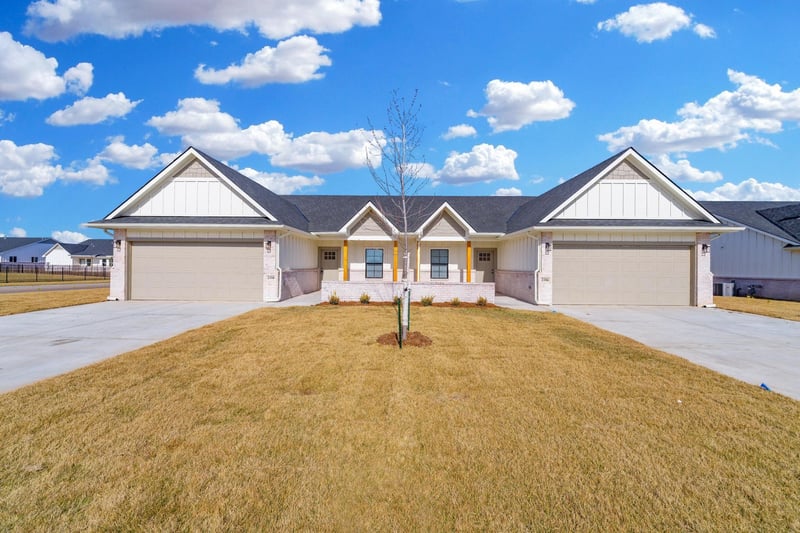 2430 S Pronghorn St, Goddard, KS 67052