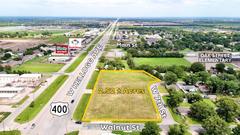 20611 Kellogg , Goddard, KS 67052