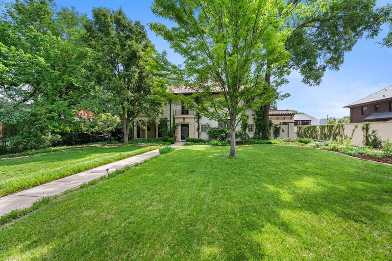 334 N Crestway, Wichita, KS 67208