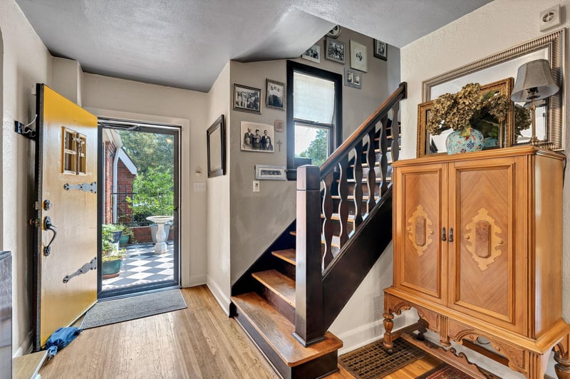 175 S Battin, Wichita, KS 67218