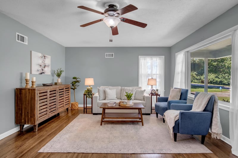 401 E 24th St, North Newton, KS 67117