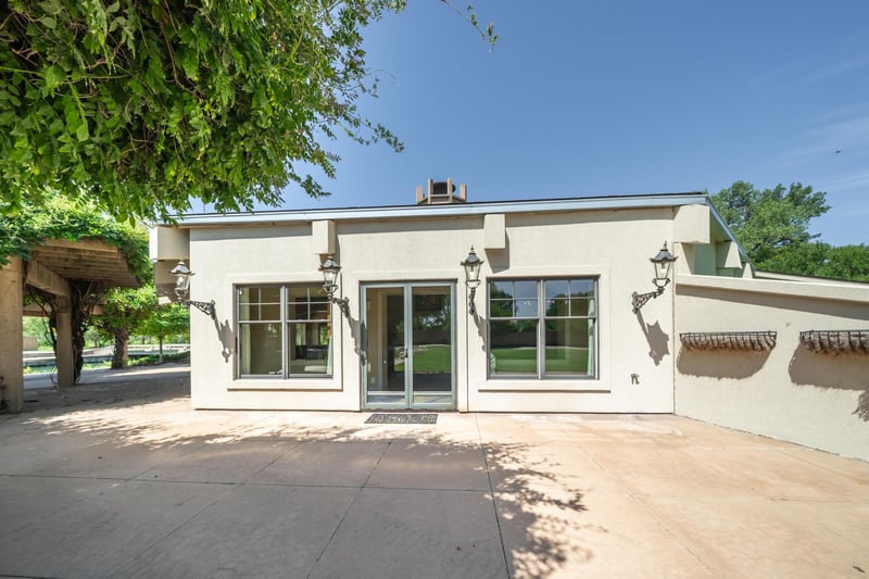 7610 45th St N, Maize, KS 67101