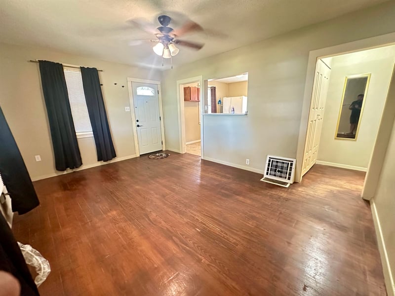 4636 Harry St, Wichita, KS 67218