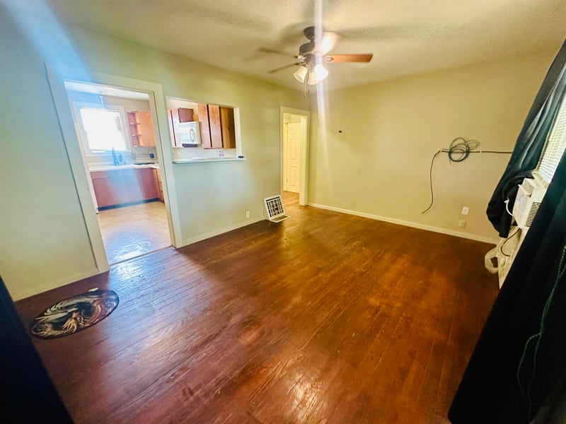 4636 Harry St, Wichita, KS 67218
