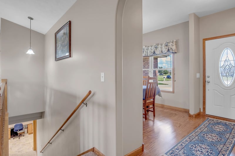 849 South Meadows Dr, Hesston, KS 67062