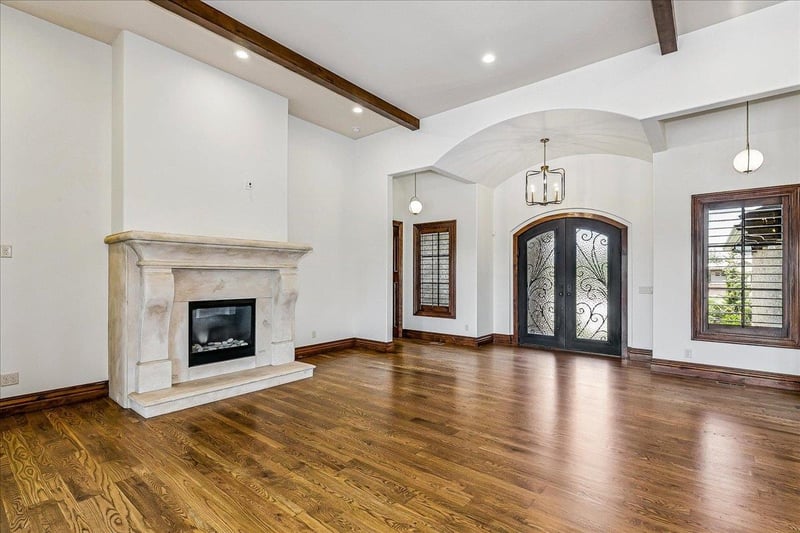 10611 E Summerfield Cir, Wichita, KS 67206