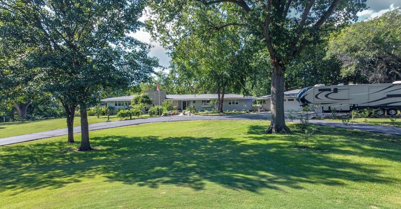 7 Valley Rd, Arkansas City, KS 67005