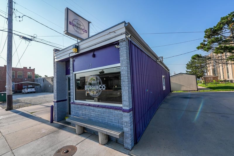 117 2nd Ave, El Dorado, KS 67042