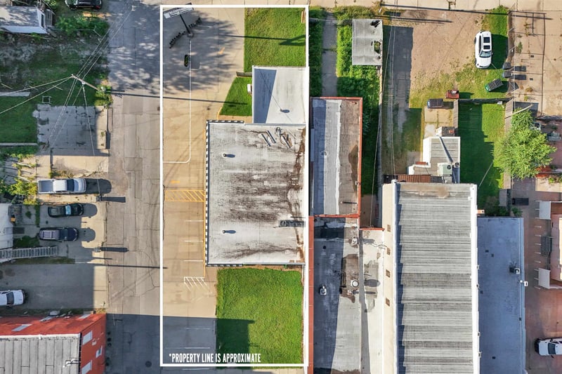 115 5th St, Newton, KS 67114