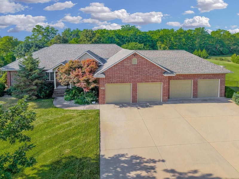 501 W Catalpa, Belle Plaine, KS 67013