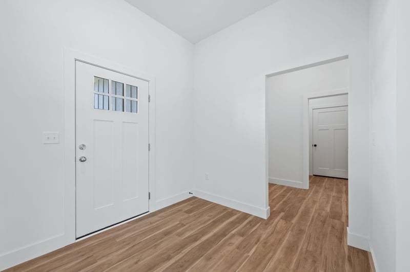 519 Elmwood St, Park City, KS 67147