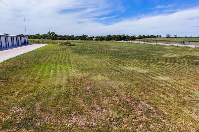 Mason Dr, Kechi, KS 67067