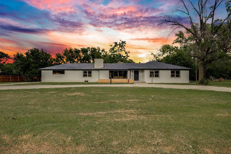 2726 N Fountain Ave, Wichita, KS 67220