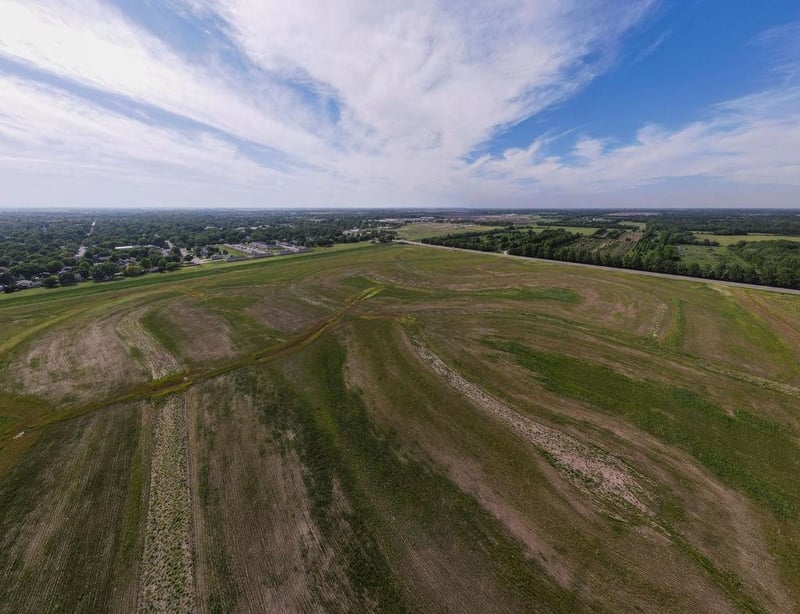 Lot 4 Block A Amber Rg, Valley Center, KS 67147