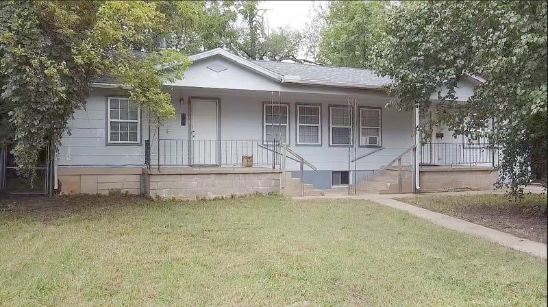 3336 - 3340 E Cessna Dr, Wichita, KS 67210