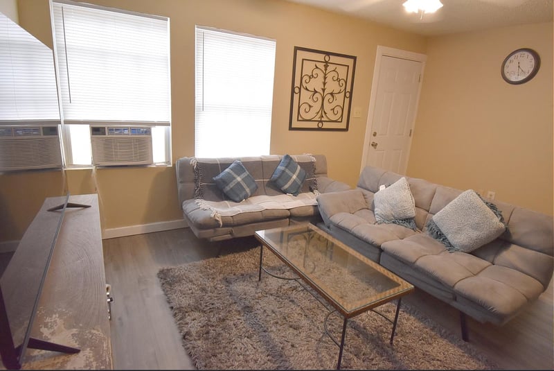 3336 - 3340 E Cessna Dr, Wichita, KS 67210