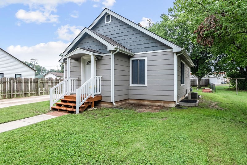 323 Sevy, Andale, KS 67001