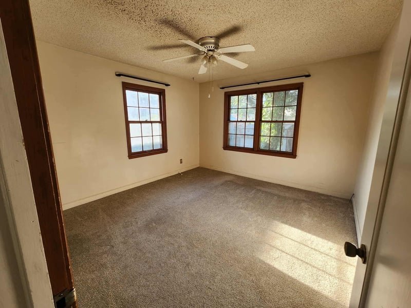 3120 Forest Ave, Great Bend, KS 67530