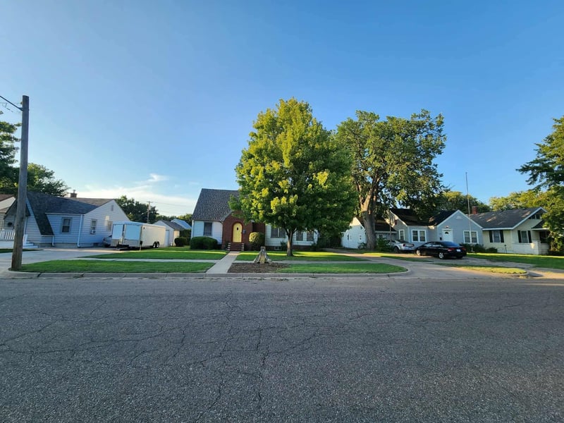 3120 Forest Ave, Great Bend, KS 67530