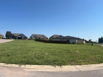 4674 W Emerald Bay Ct, Wichita, KS 67205