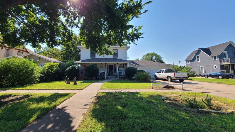 610 Washington Ave, Wellington, KS 67152