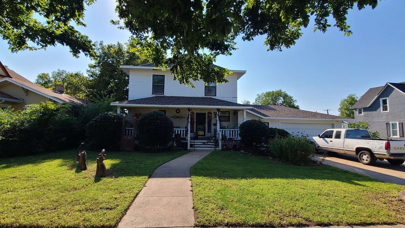 610 Washington Ave, Wellington, KS 67152