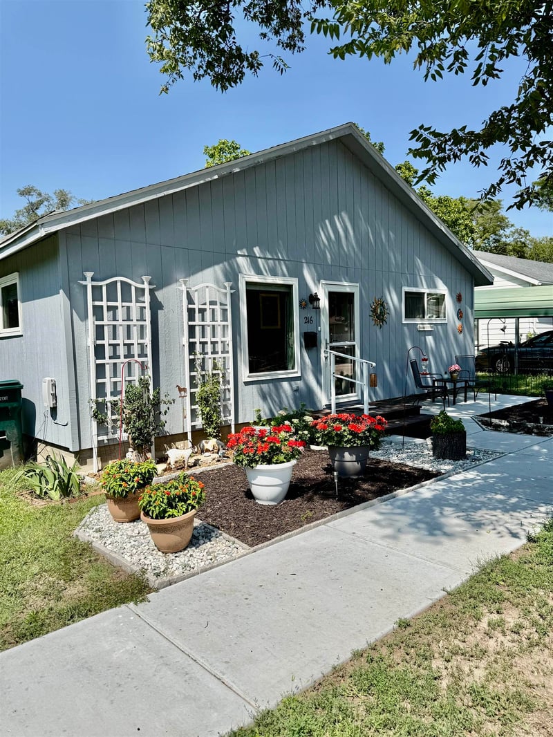 216 N Washington, Ellsworth, KS 67439