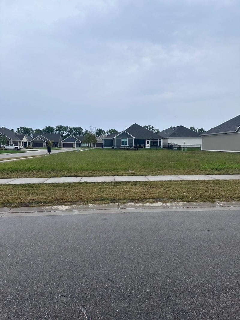 622 E Lexington Ln, Andover, KS 67002