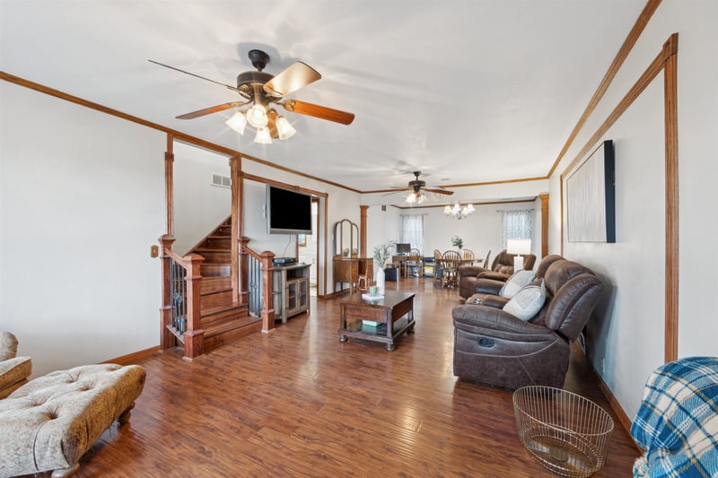 1202 W 8th St, Harper, KS 67058