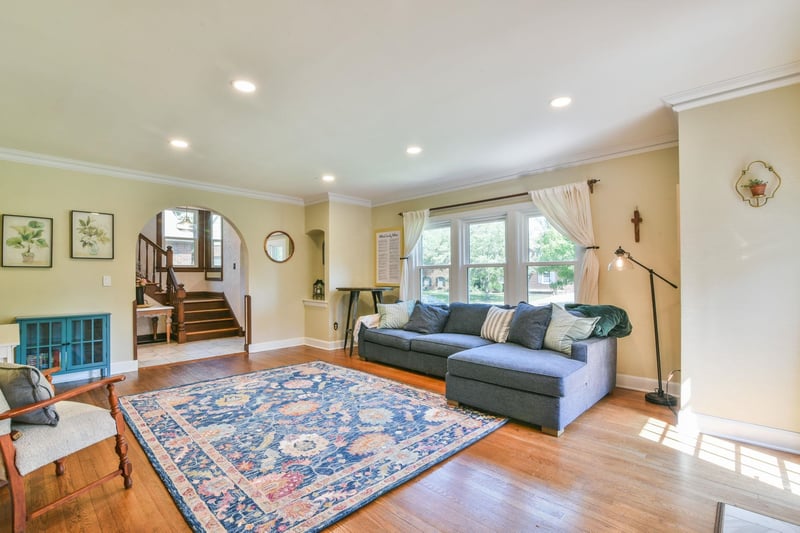139 N Dellrose Ave, Wichita, KS 67208