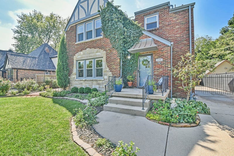 139 N Dellrose Ave, Wichita, KS 67208