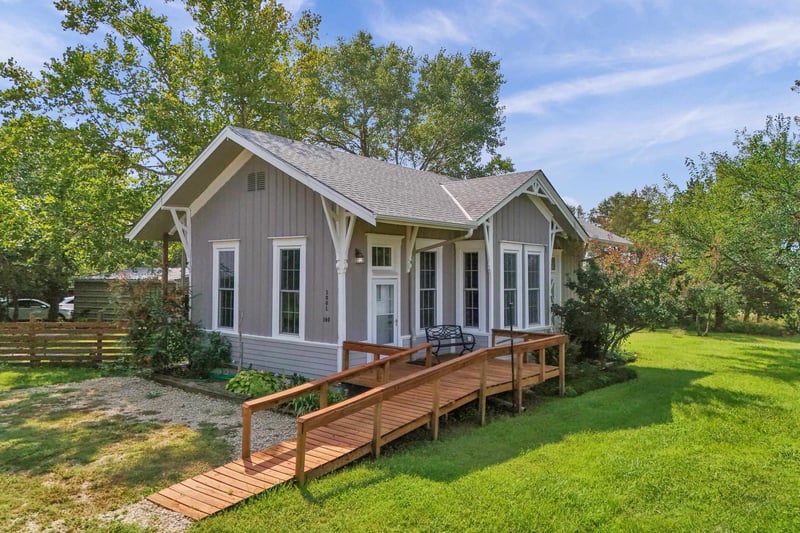 1001 140th, Hillsboro, KS 67063