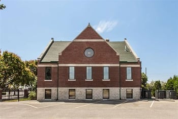 1116 E 1st St, Wichita, KS 67214
