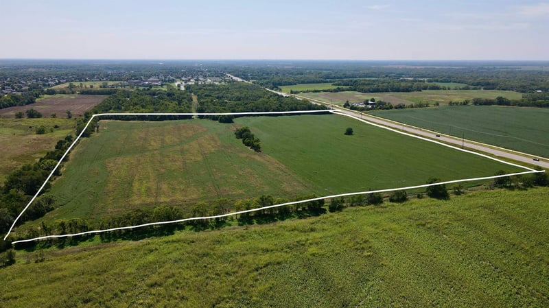 10100 Rock Rd, Mulvane, KS 67110