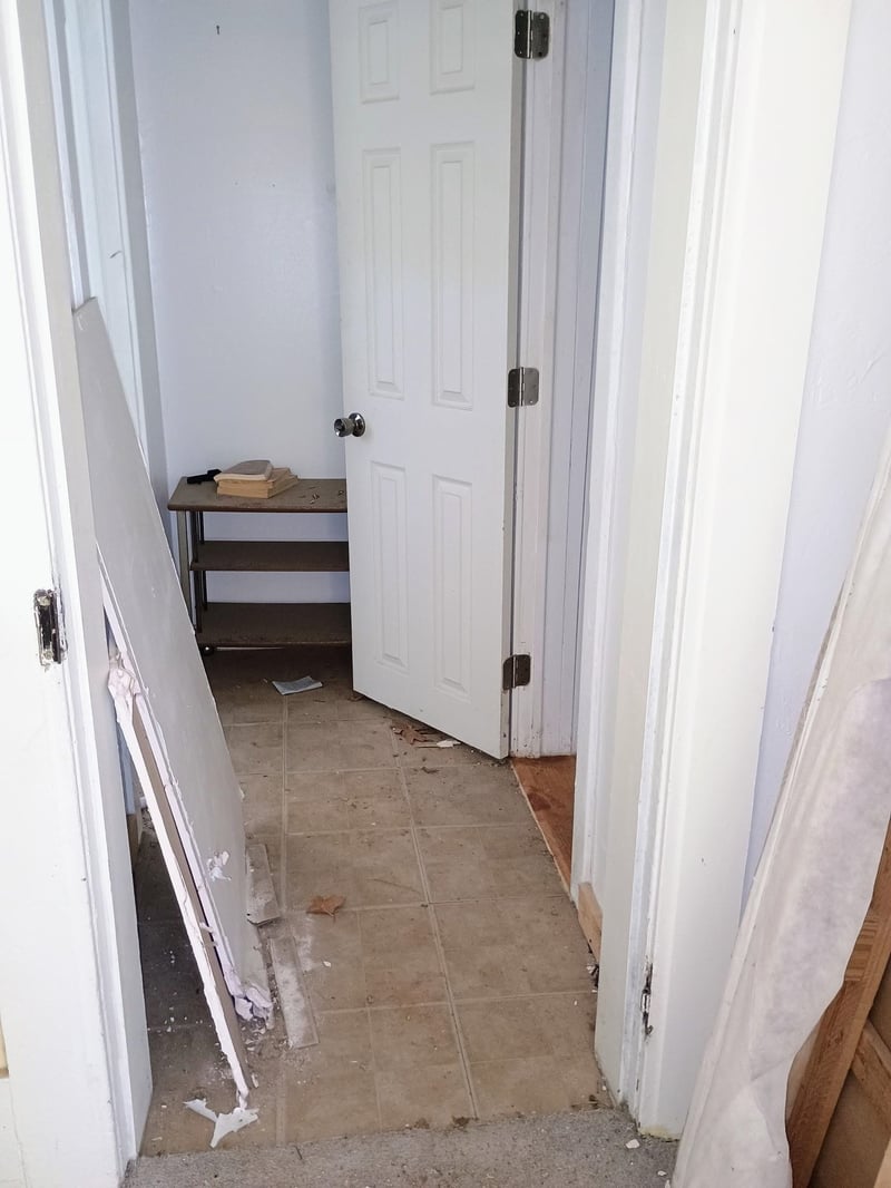 303 W Main, Harper, KS 67058