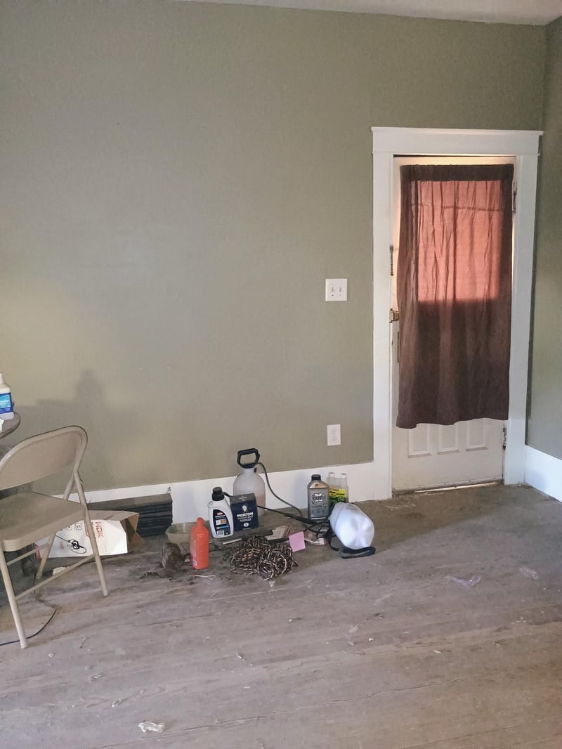 303 W Main, Harper, KS 67058
