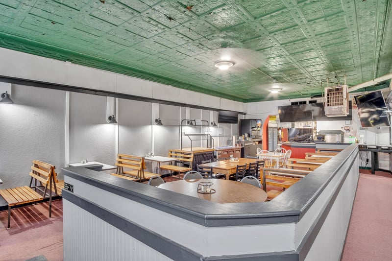 114 Main St, Marion, KS 66861