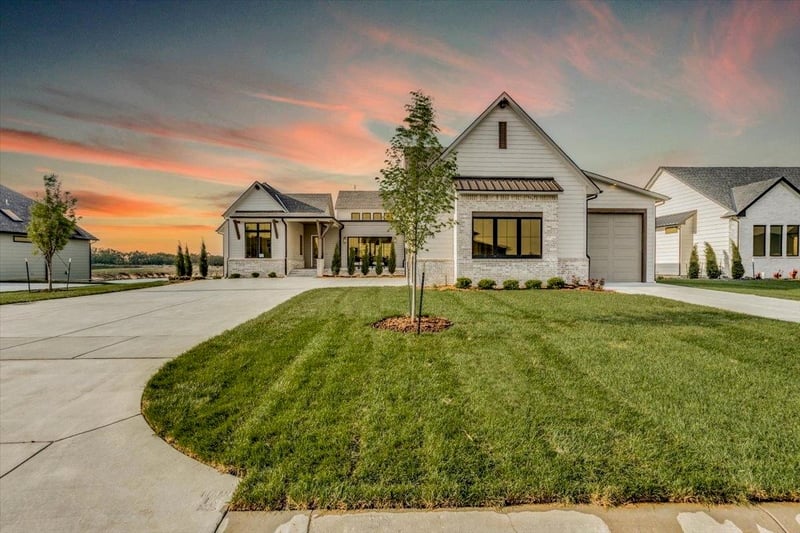4778 Ridge Port Ct, Wichita, KS 67205