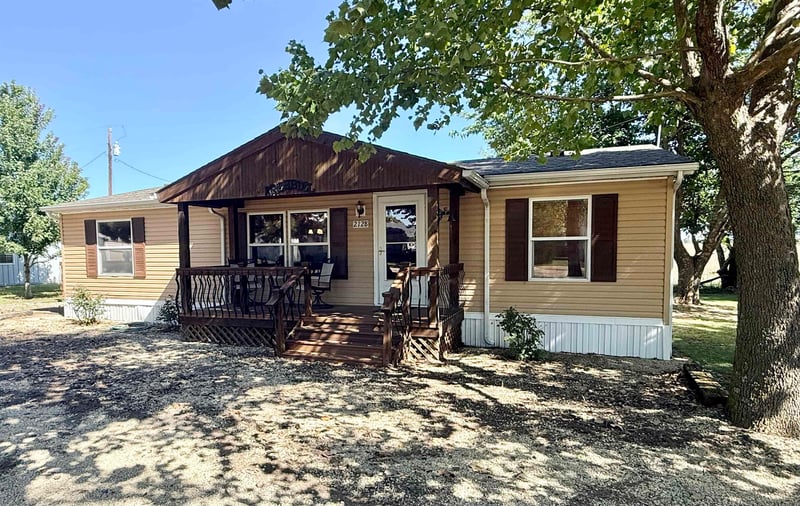 2128 Schlotthauer , Marion, KS 66861
