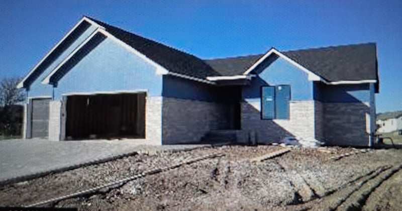 3421 S Linden Ct, Wichita, KS 67210