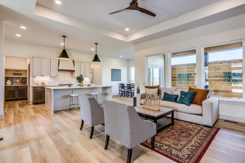 3233 Pine Grove Cir, Wichita, KS 67205