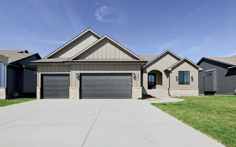 2541 Bluestone St, Andover, KS 67002
