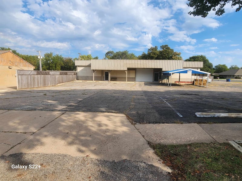 226 Ross St, Clearwater, KS 67026