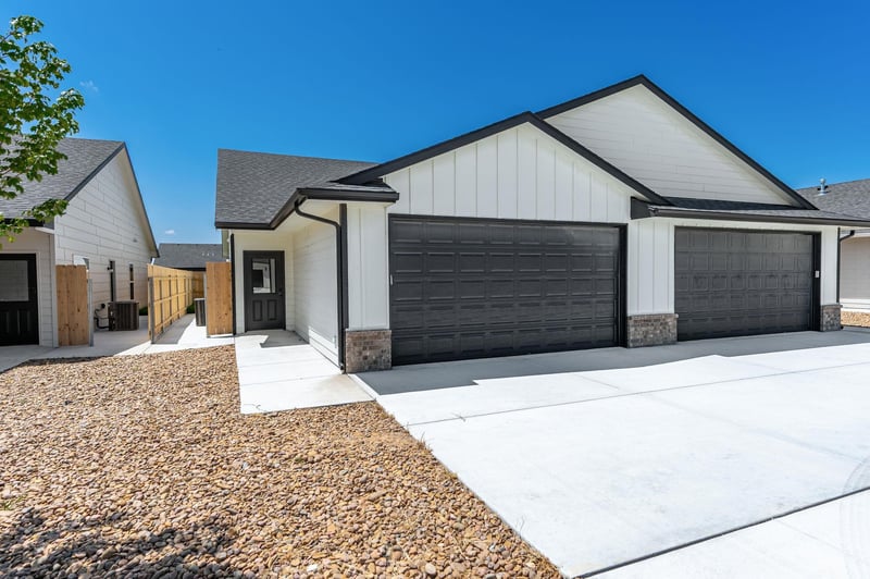 505 Harper St, Valley Center, KS 67147-8955