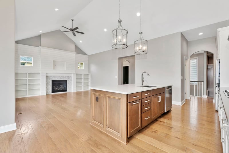 5958 E Forbes St, Bel Aire, KS 67220
