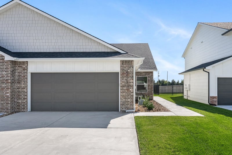 2229 N 159th Ct E, Wichita, KS 67228